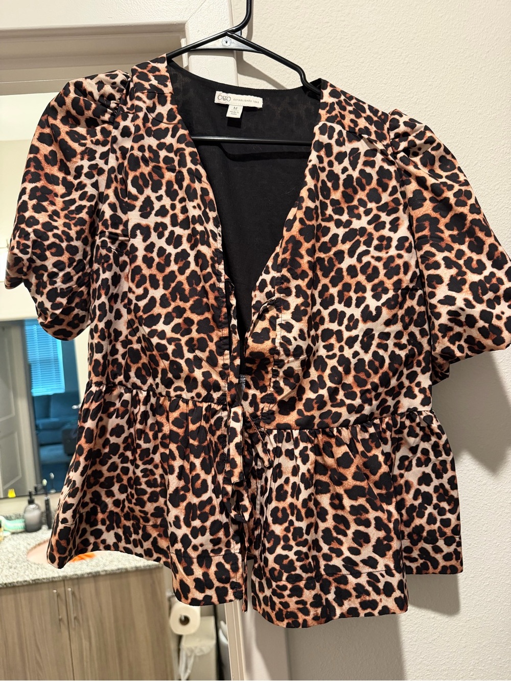 Cato Leopard Print Puff Sleeve Peplum Top - Brown/Black